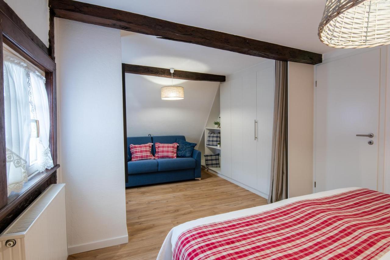 Gites Et Chambres D'Hotes Maison Ungerer Hunspach Exteriör bild