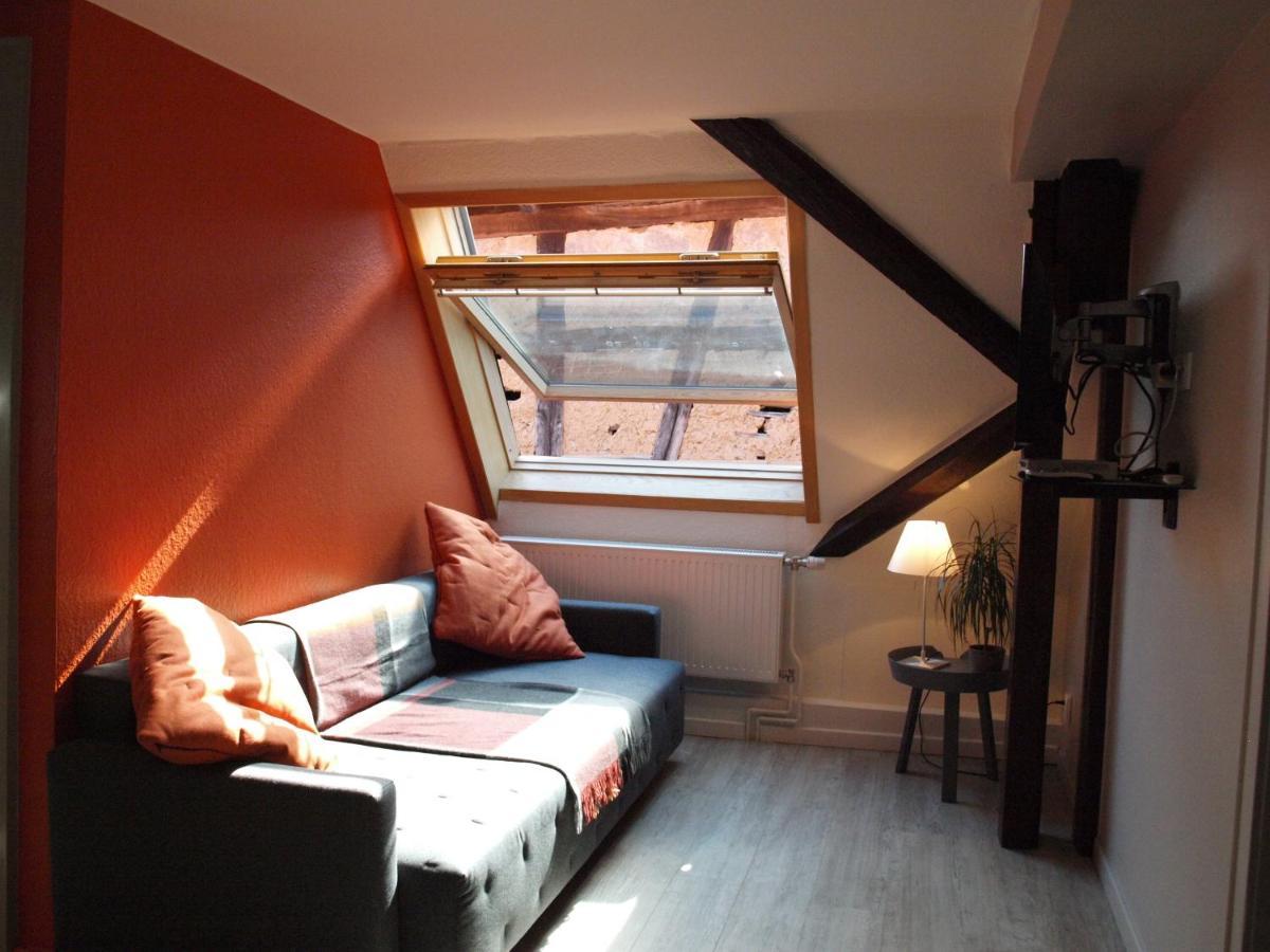 Gites Et Chambres D'Hotes Maison Ungerer Hunspach Exteriör bild